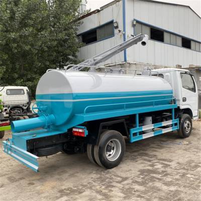 東風8噸吸糞車 山東廠家的專業選擇，搭載國六朝柴170馬力發動機