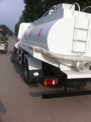 山西大同三輪吸糞車 結構、工作原理與價格分析